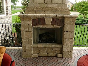 Fire Pits & Fireplaces